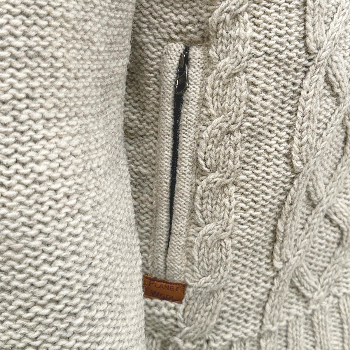 Planet Wool - Cable Knit | wollen herenvest met fleecevoering
